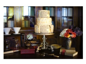 Wedding cake tema libro- Glam Events